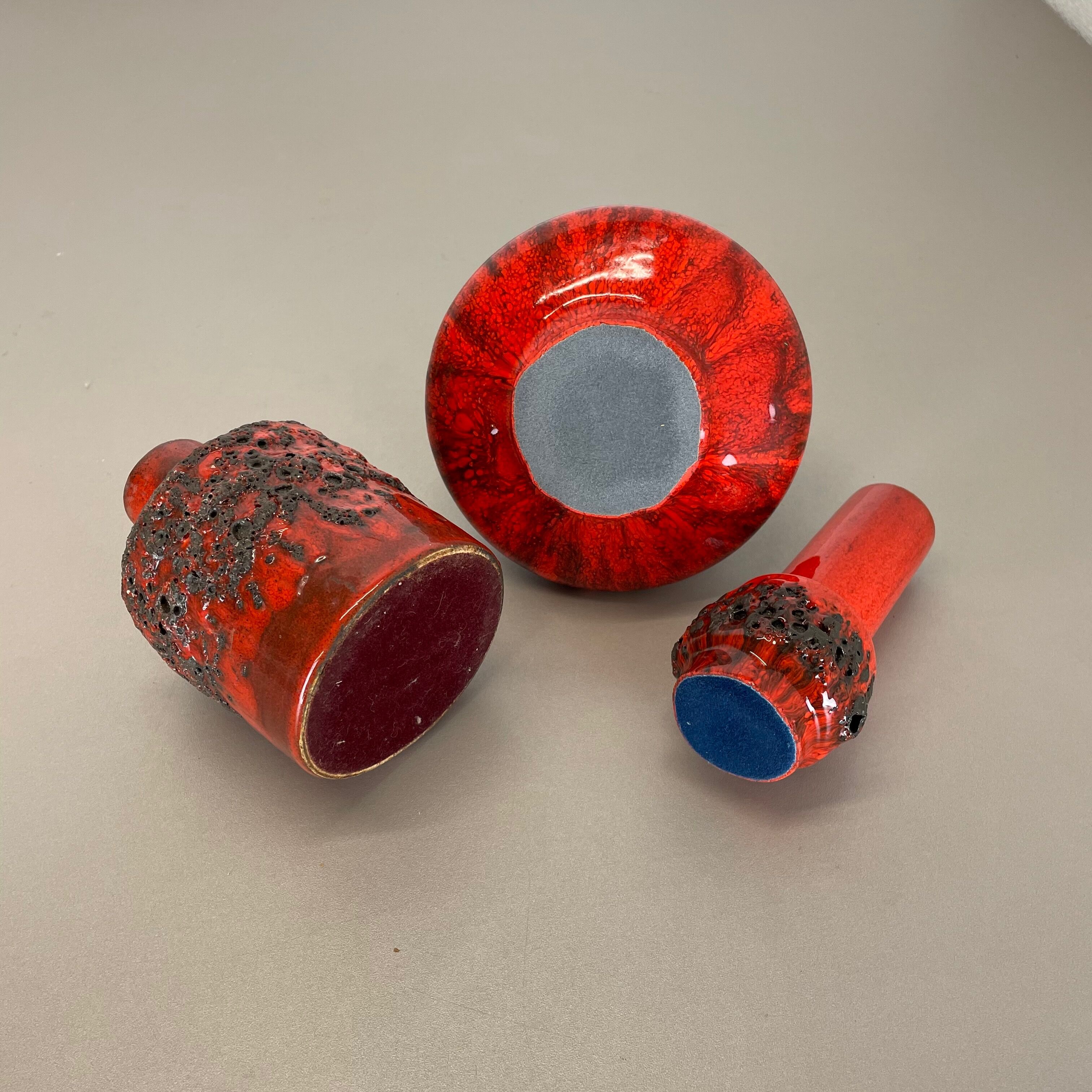 Ensemble de 3 vases en poterie céramique rouge noir Otto Keramik Allemagne 1970