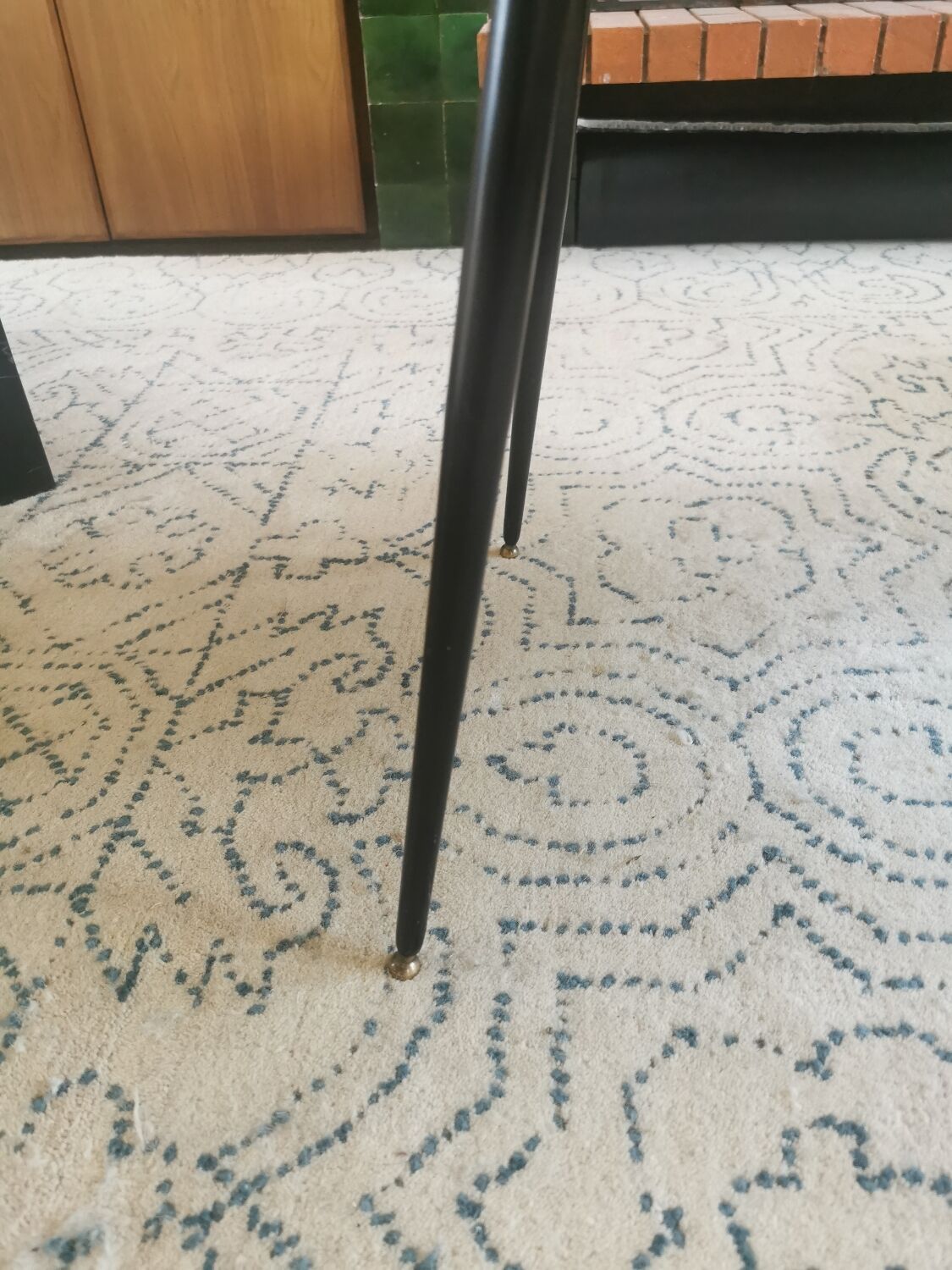 Vintage marble-look resin coffee table