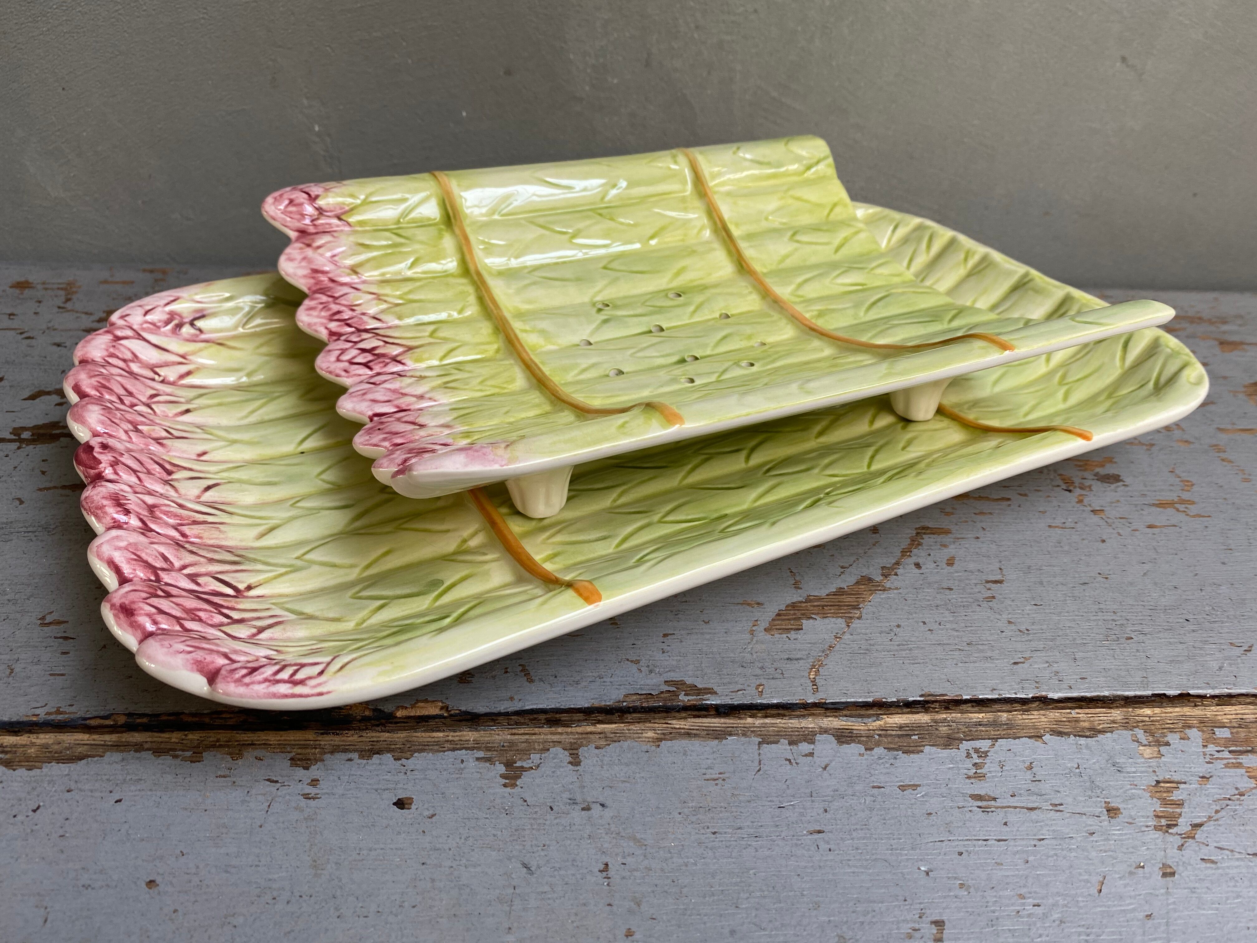 Dish for asparagus in slurry