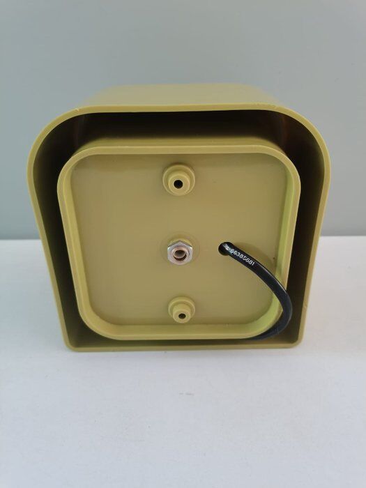 Guzzini wall lamp by Makio Hasuike