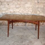 Vintage Scandinavian-style teak dining table by Dalescraft, 1960s