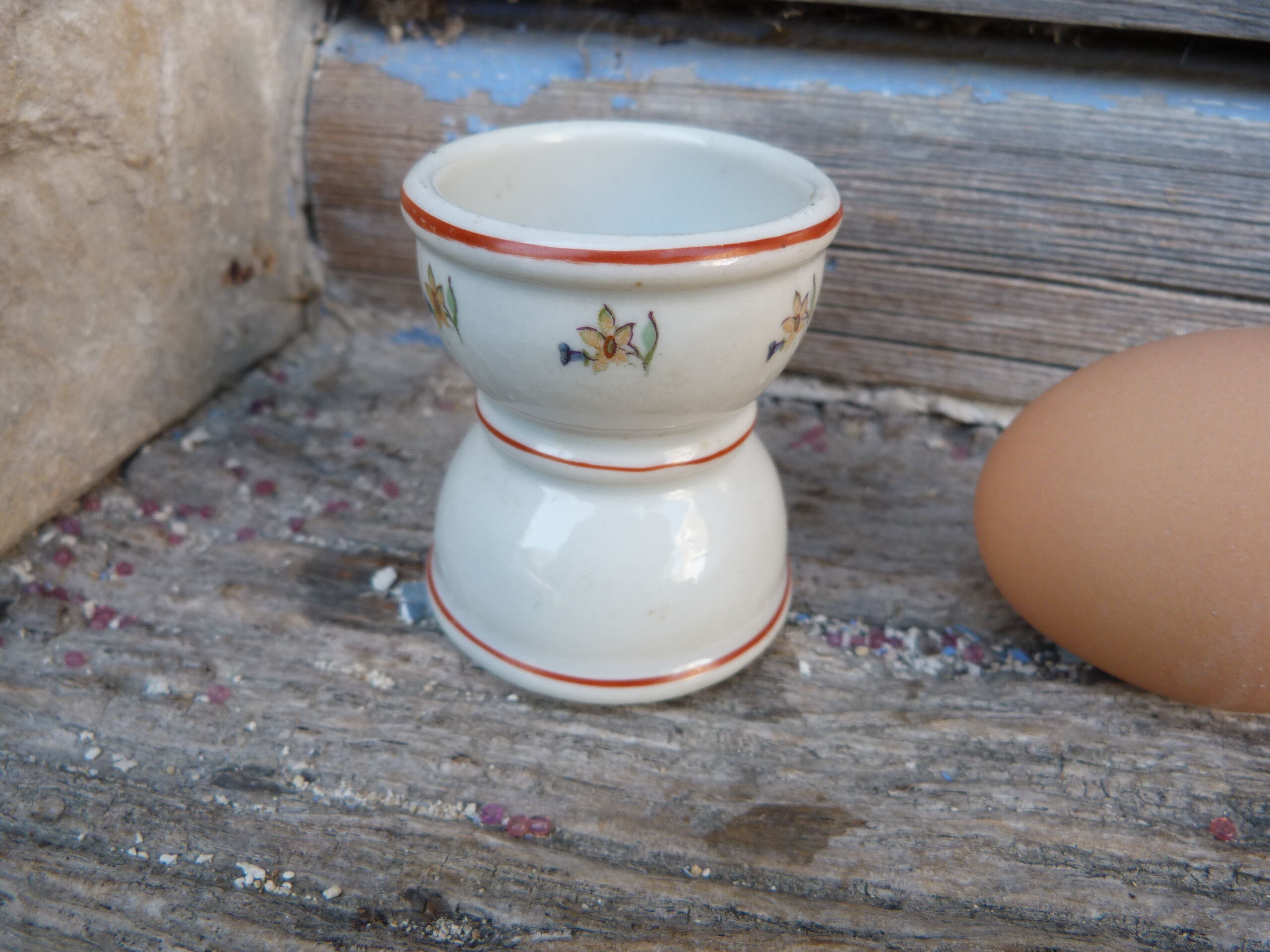 Coquetier ancient form diabolo ceramic patterns flowers