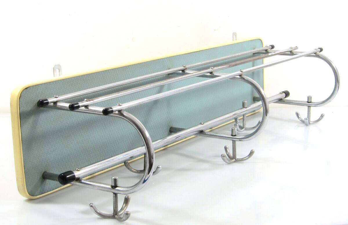 Porte-manteau vintage bleu des années 50