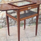 Mahogany tea table