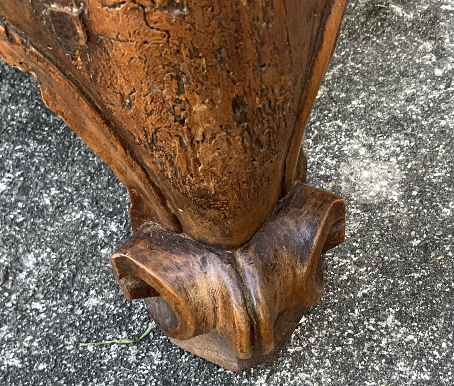 Louis XV Style Walnut Eel Chest of Drawers, Early 19th Century
