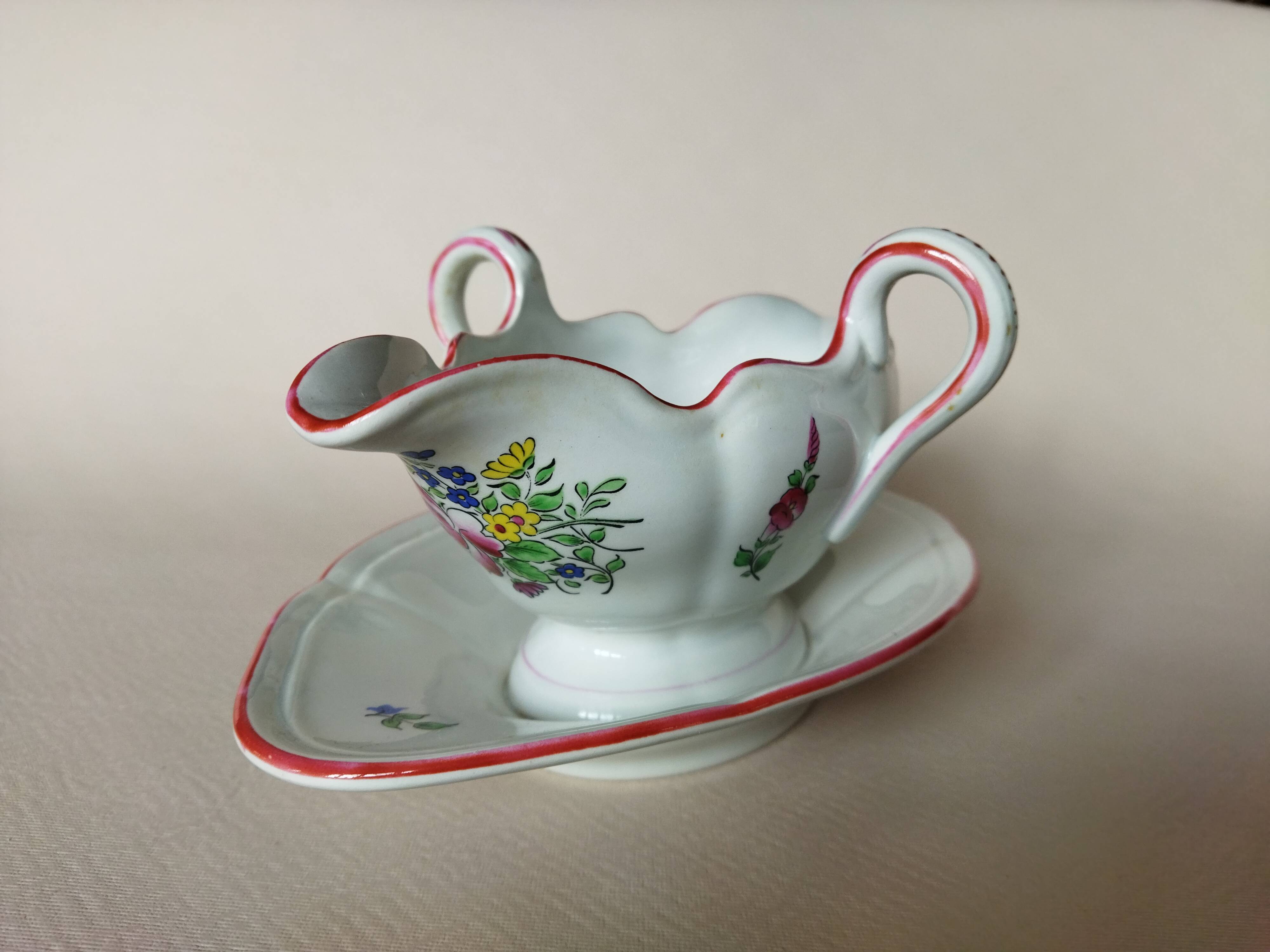 Saucière "Réverbère fin" KG Lunéville