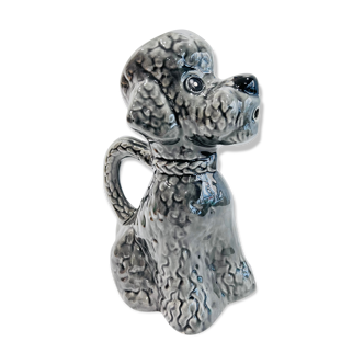 Pichet en barbotine caniche gris