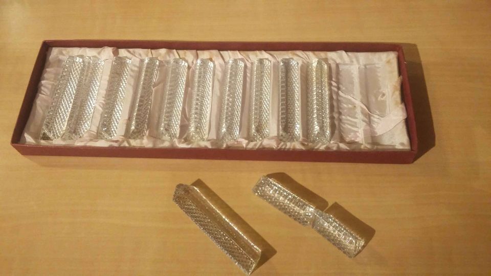 Set of 12 crystal knife holders
