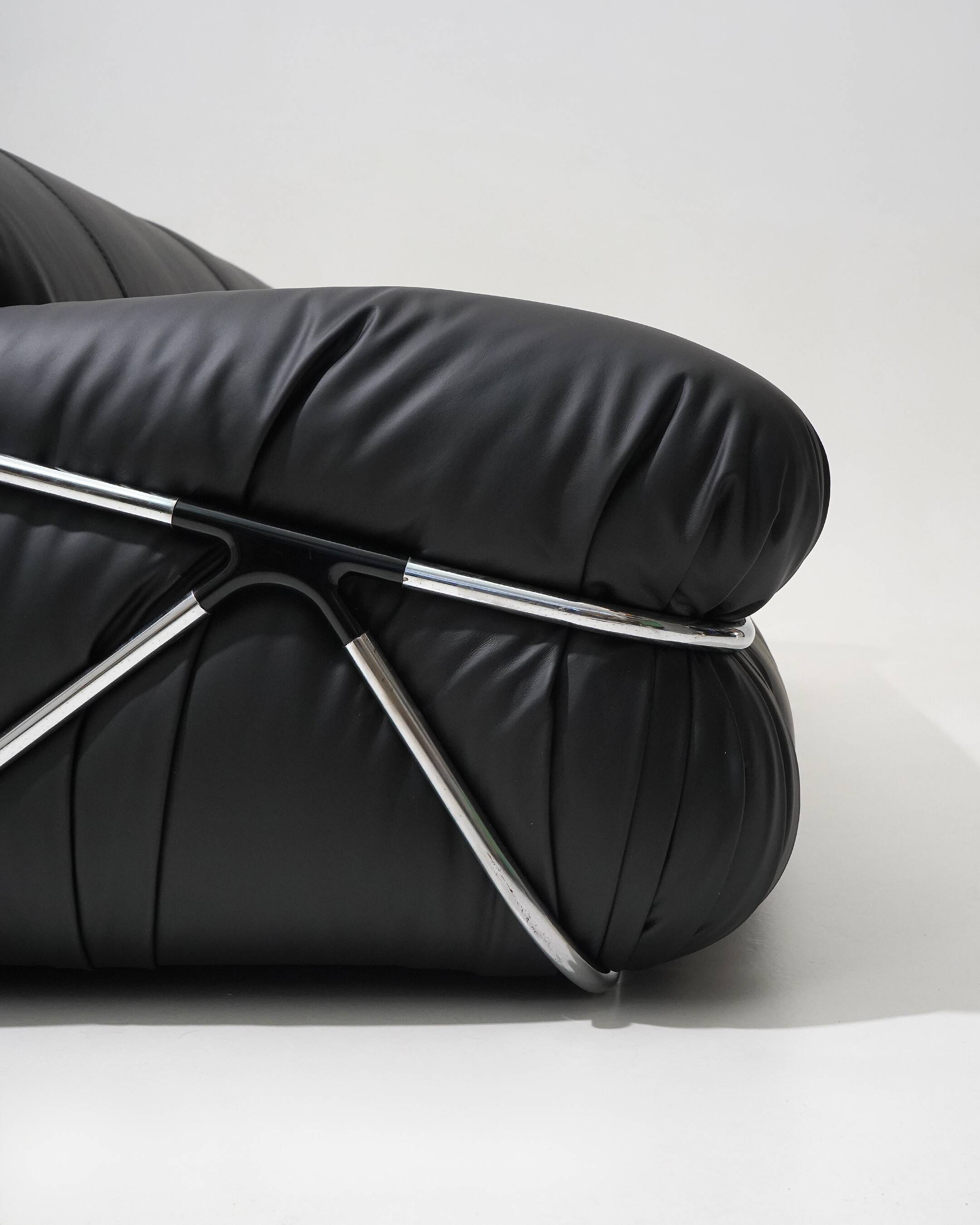 Canapé 3 places modèle "Luisa" par Ico e Luisa Parisi pour Comfort, années 1970