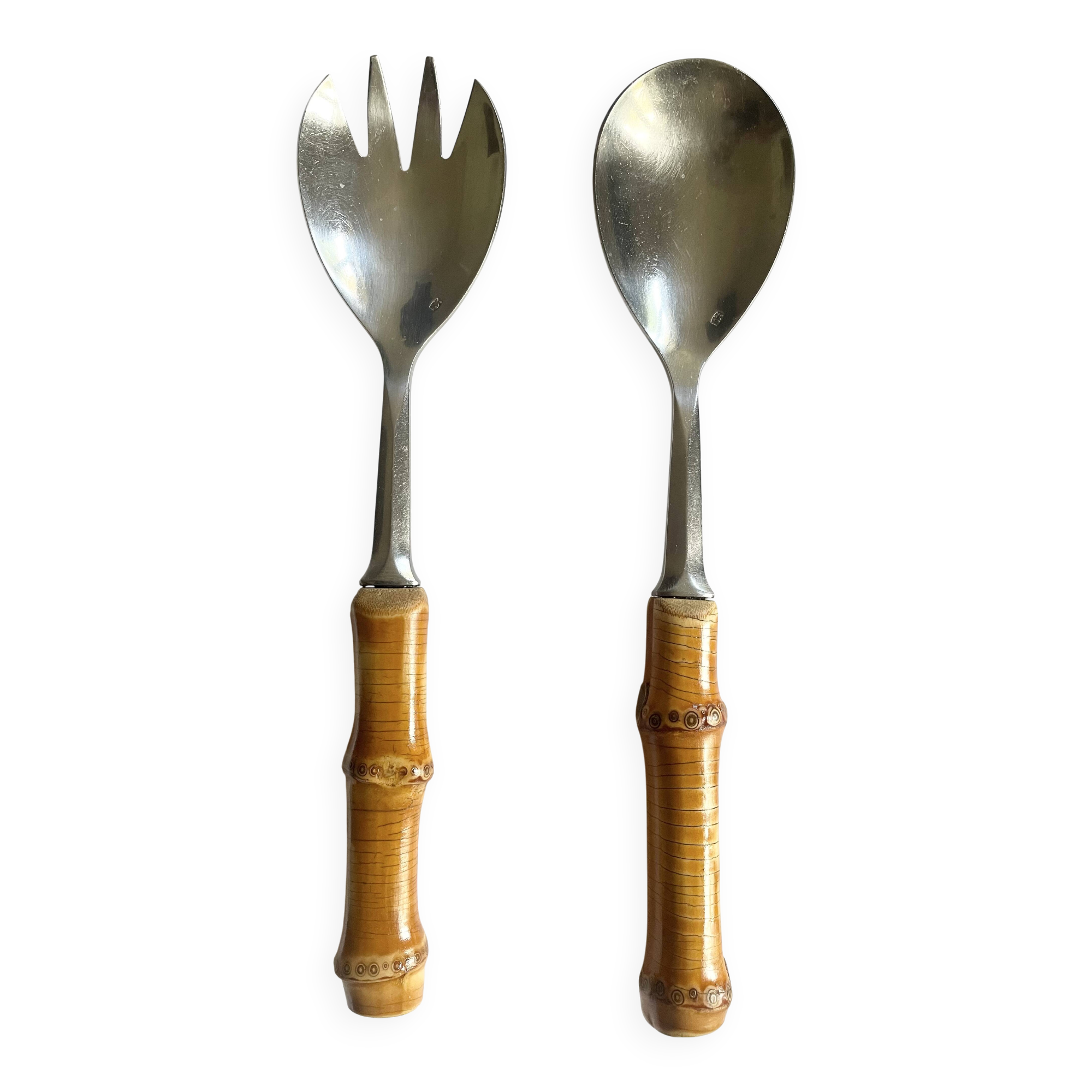 Salad servers with bamboo handles