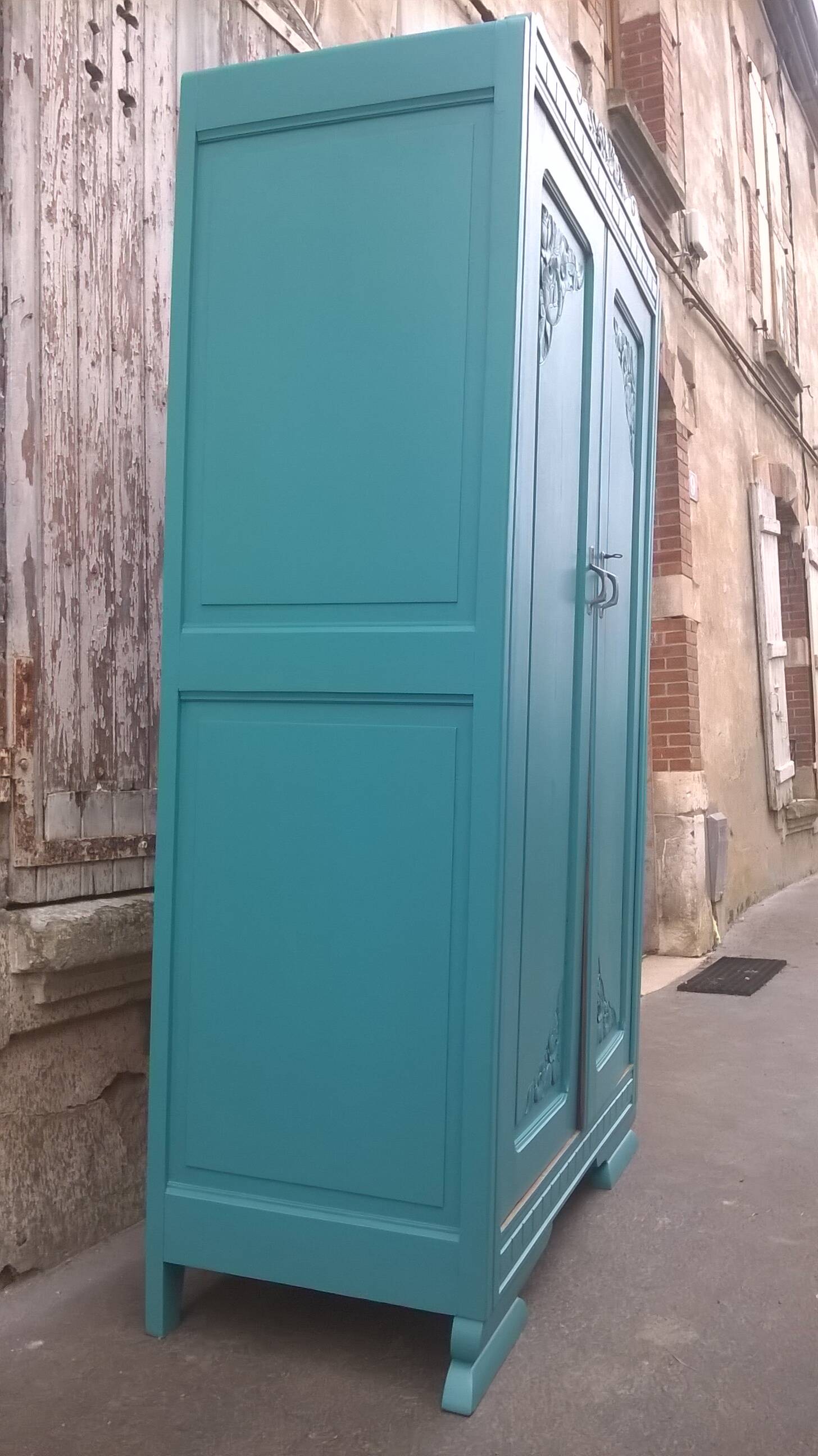 Parisian Art Deco wardrobe from the 1950s