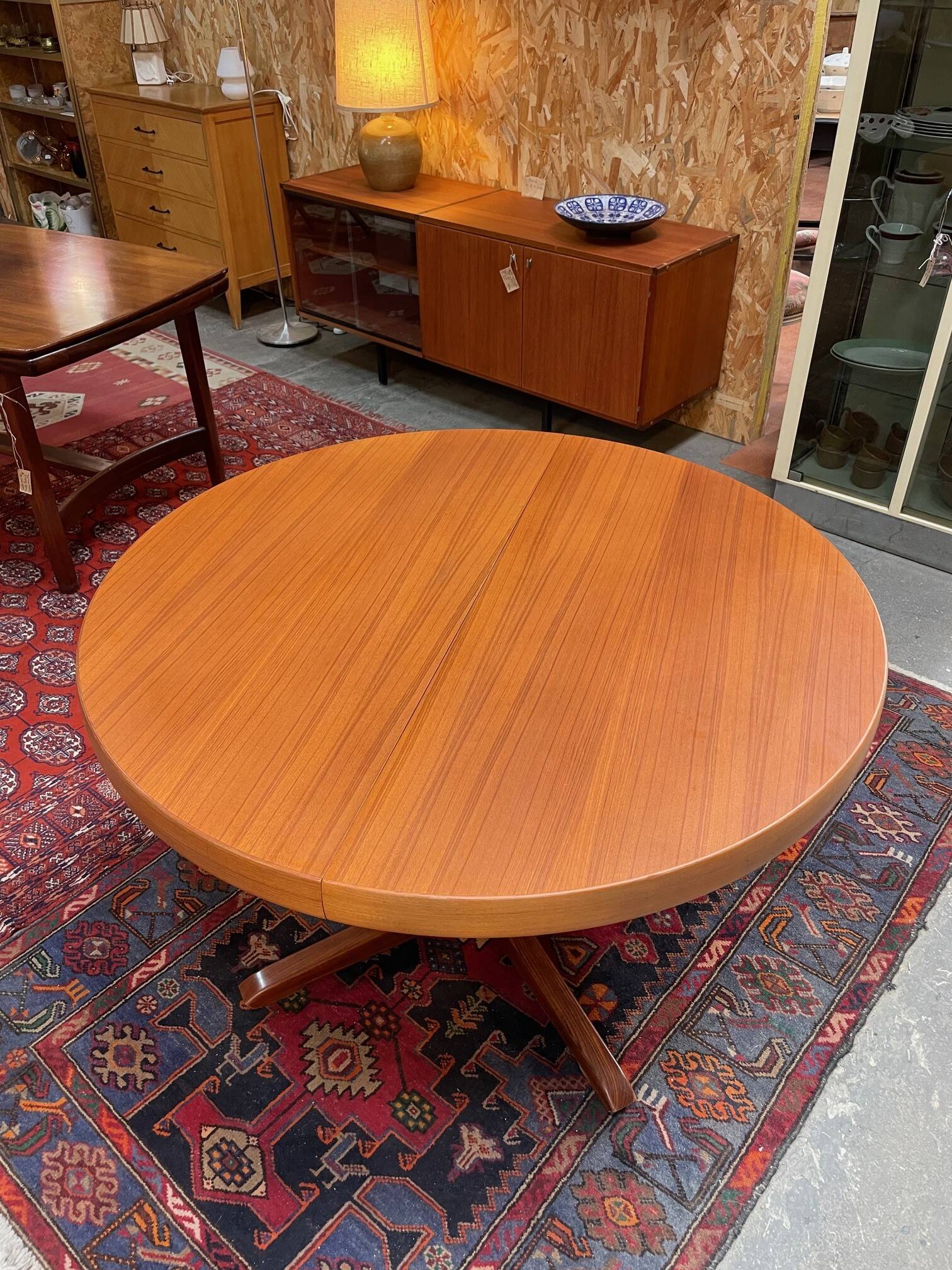 Baumann round teak table, vintage 1970s, Roche Bobois