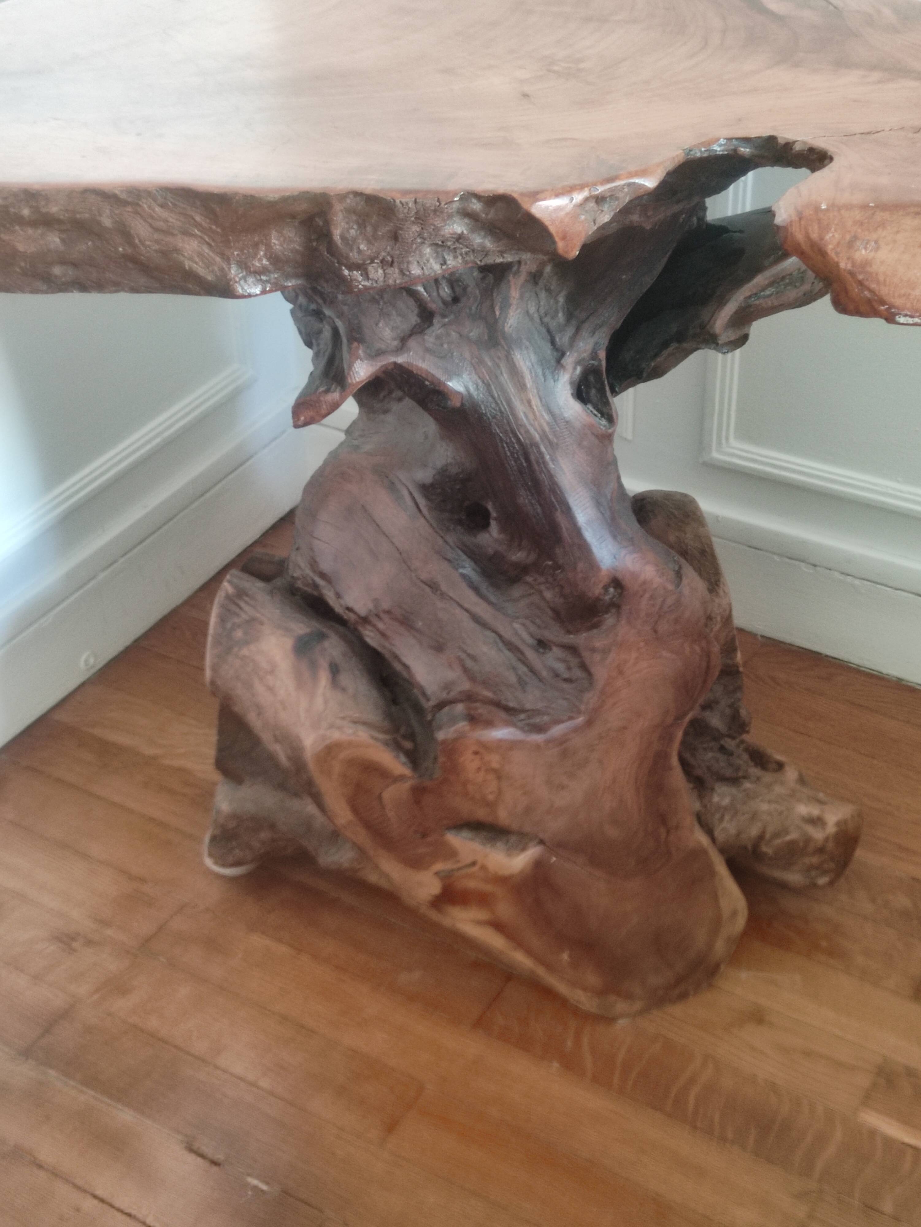 Trunk table