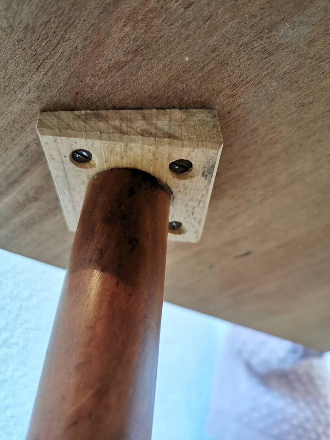 Mid-Century Modern Wooden Coffee Table: 1970s Vintage Lounge Decor