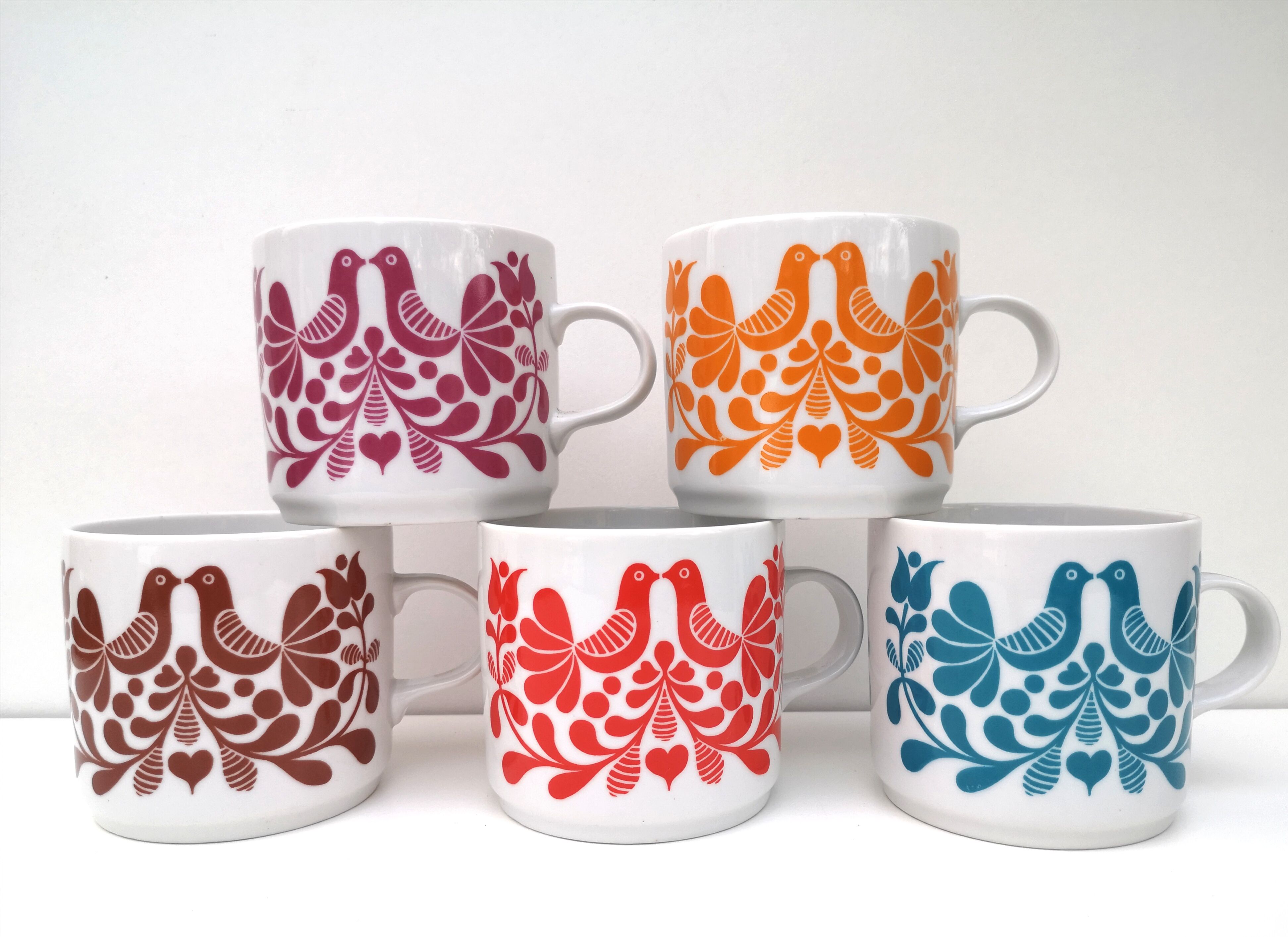 Set of 5 vintage Alfoldi cups