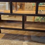 Vitrine ancienne sur pieds