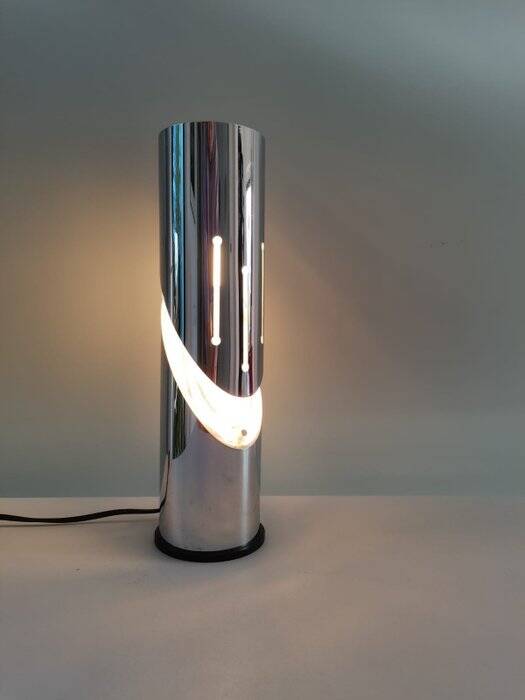 Oskar Torlasco by Stilkronen