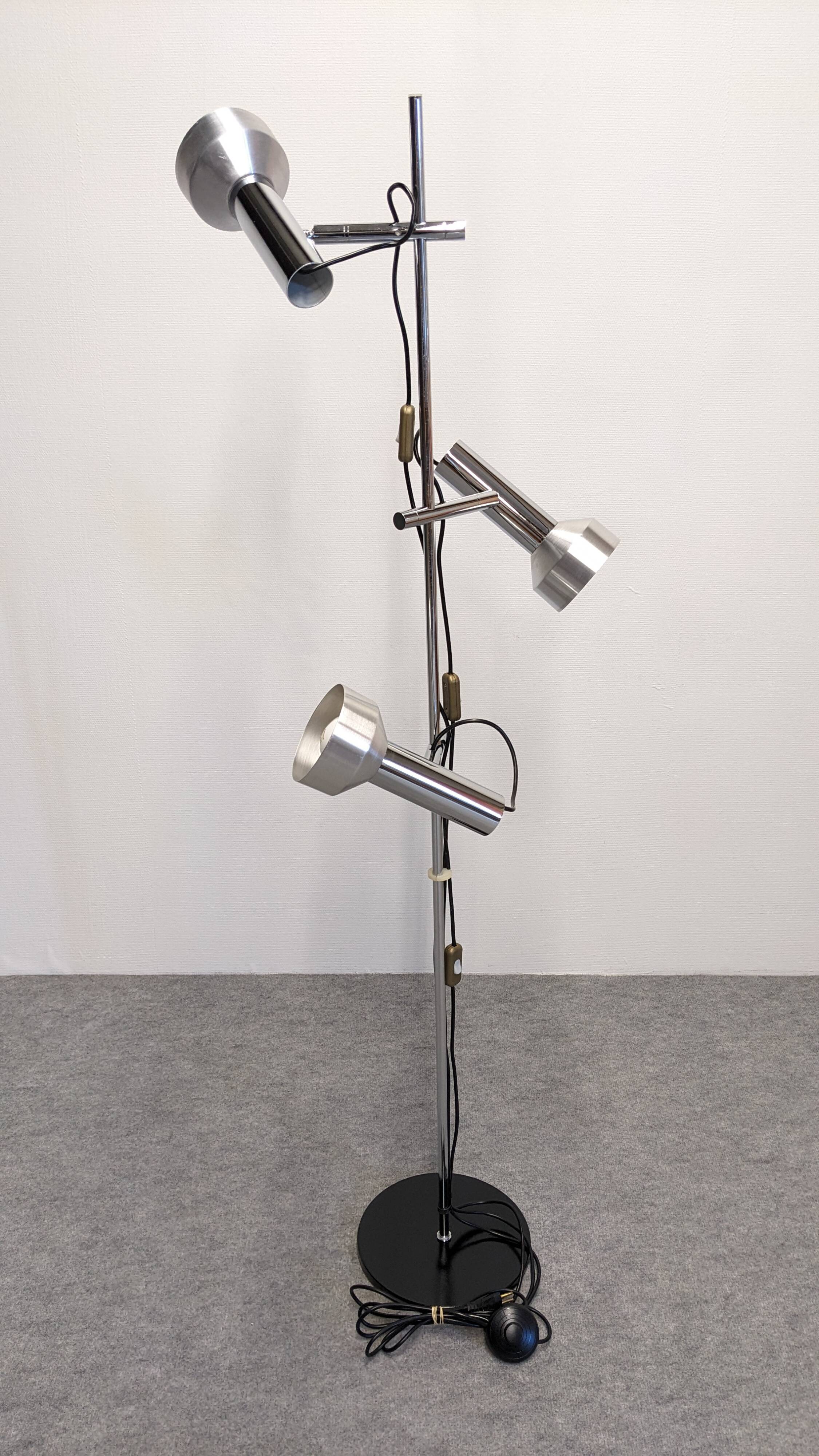 Three-spot floor lamp in chrome metal by Philips, Netherlands circa 1970.