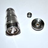 Peter piper vintage english pepper mill in silver metal park green pepper mill