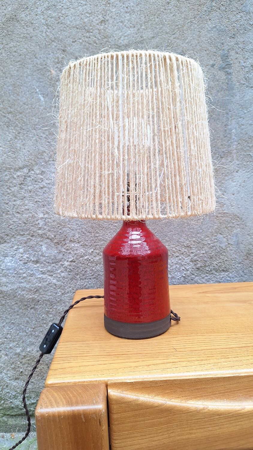 Belka Danish ceramic lamp with rope shade