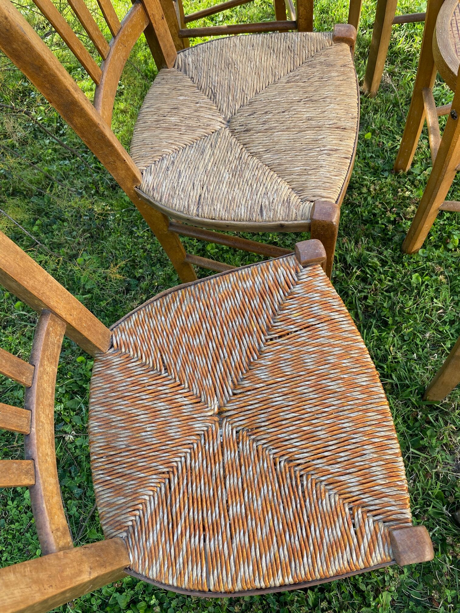 Suite six mismatched bistro chairs