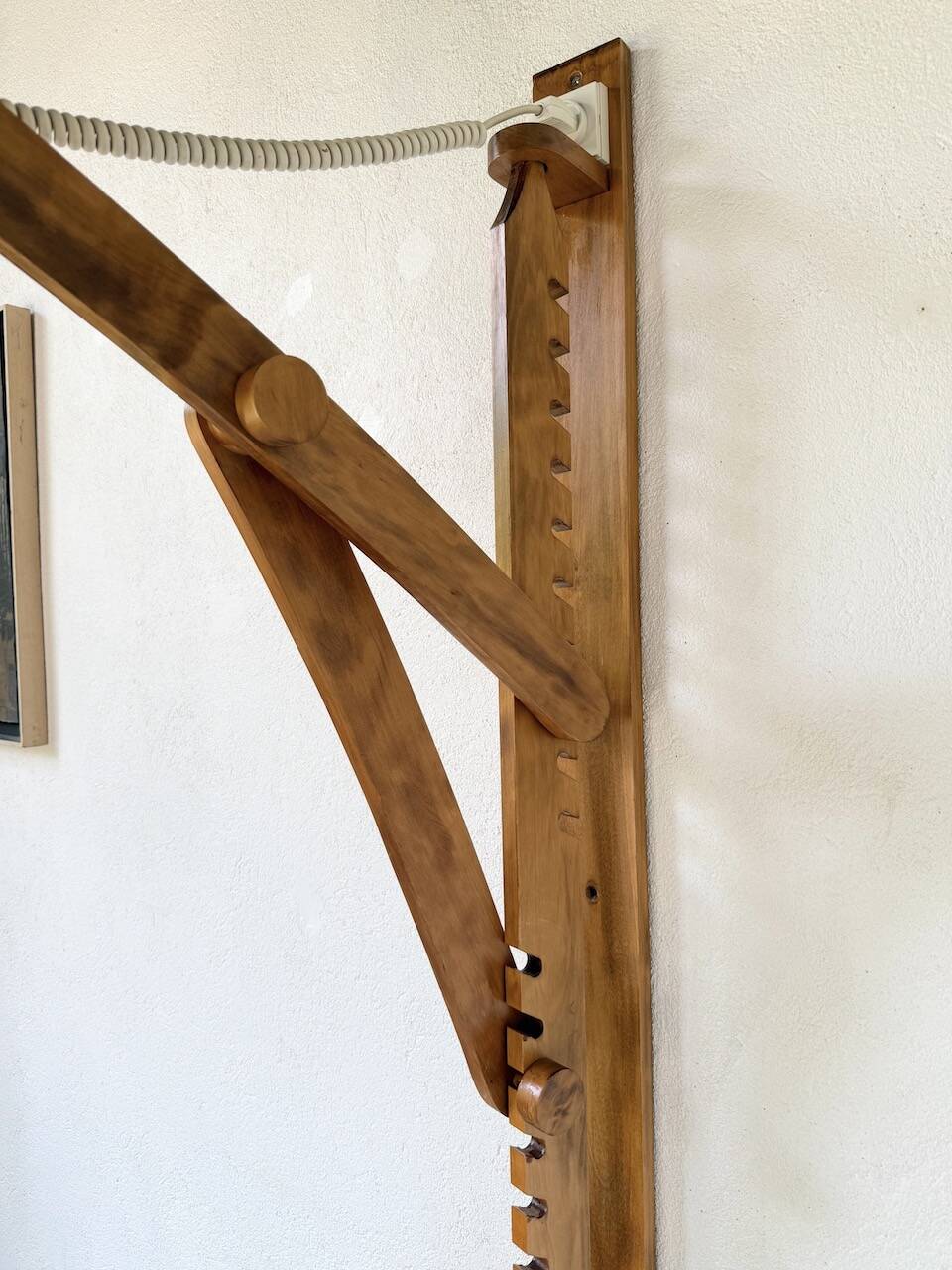 Mountain furniture gallows France pine