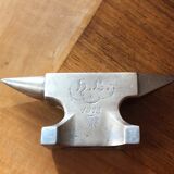 Jeweler's anvil from 1912