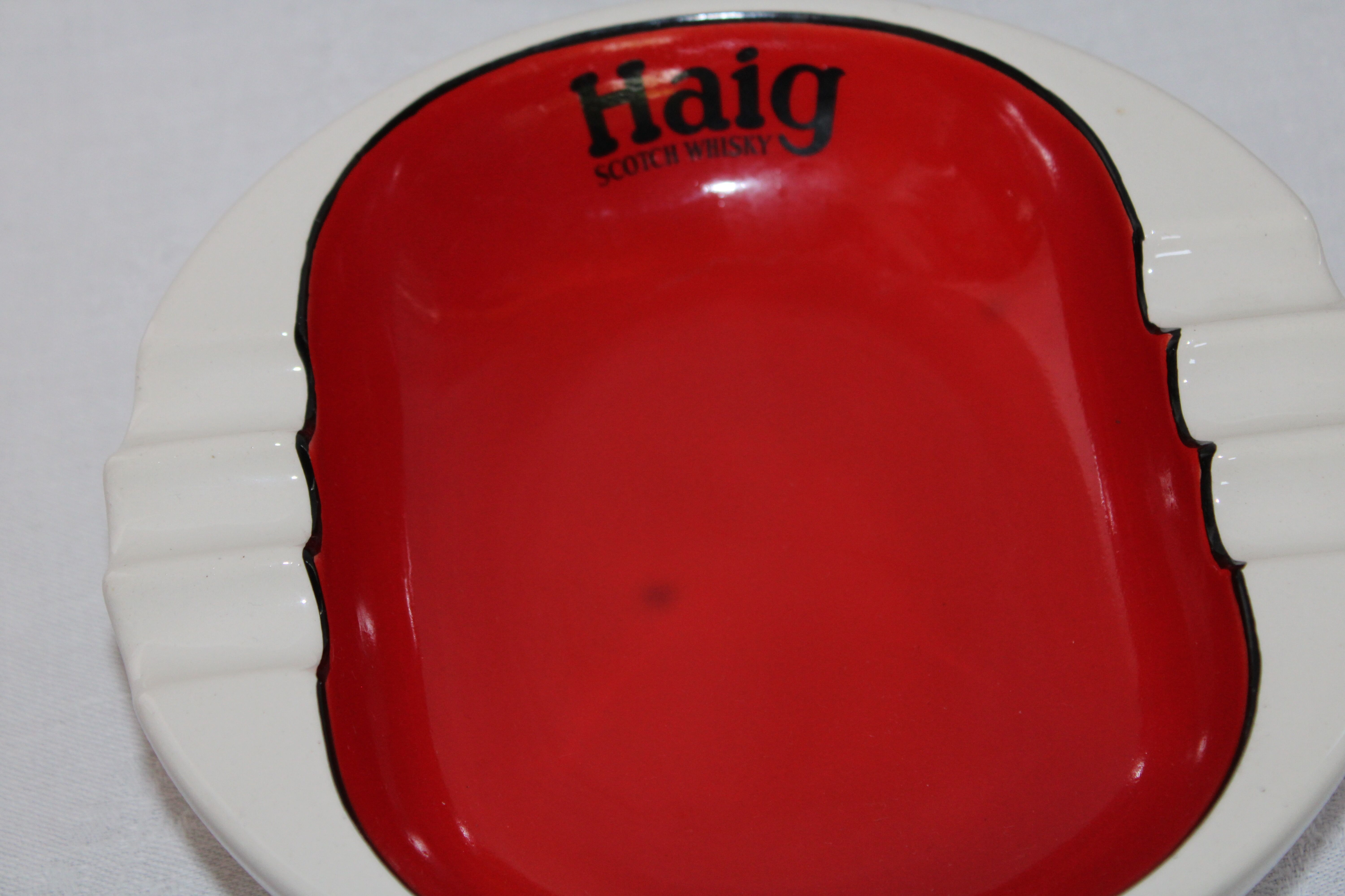 Vintage advertising ashtray HAIG whisky Longchamp