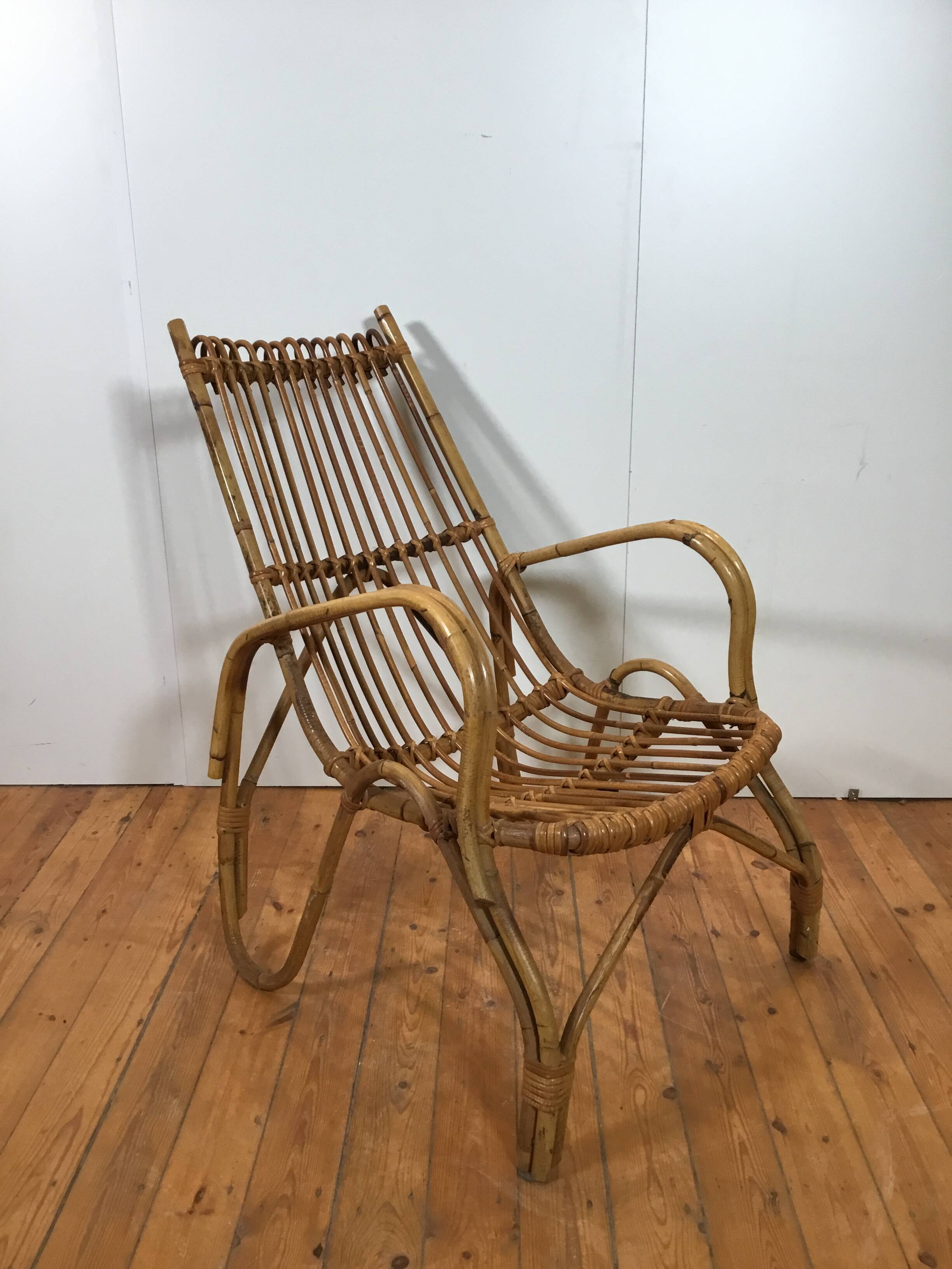 vintage italian rattan lounge chair