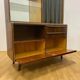 Meuble de style mid-century avec partie supérieure, conçu par Bohumil Landsman pour Jitona, design tchèque, années 1960