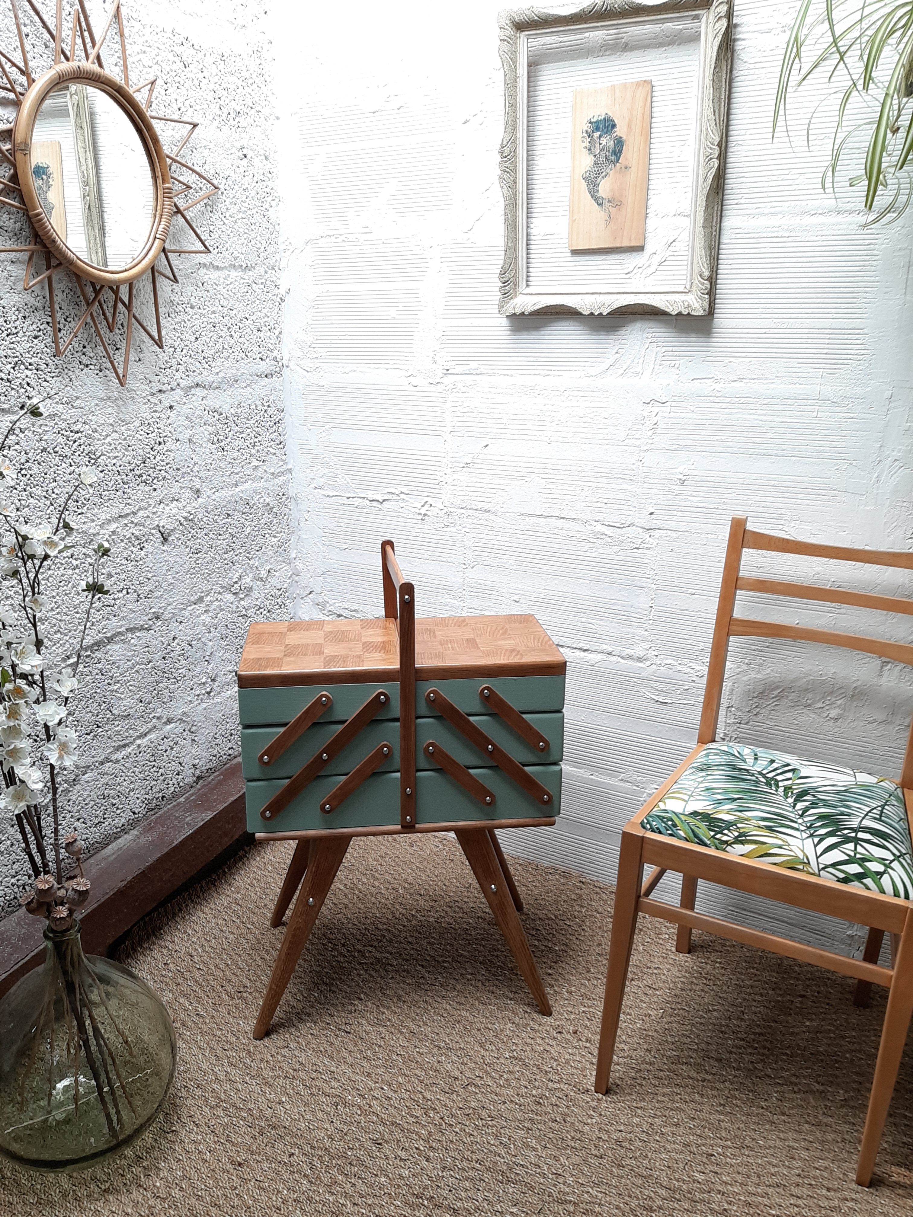 Sewing table years 50