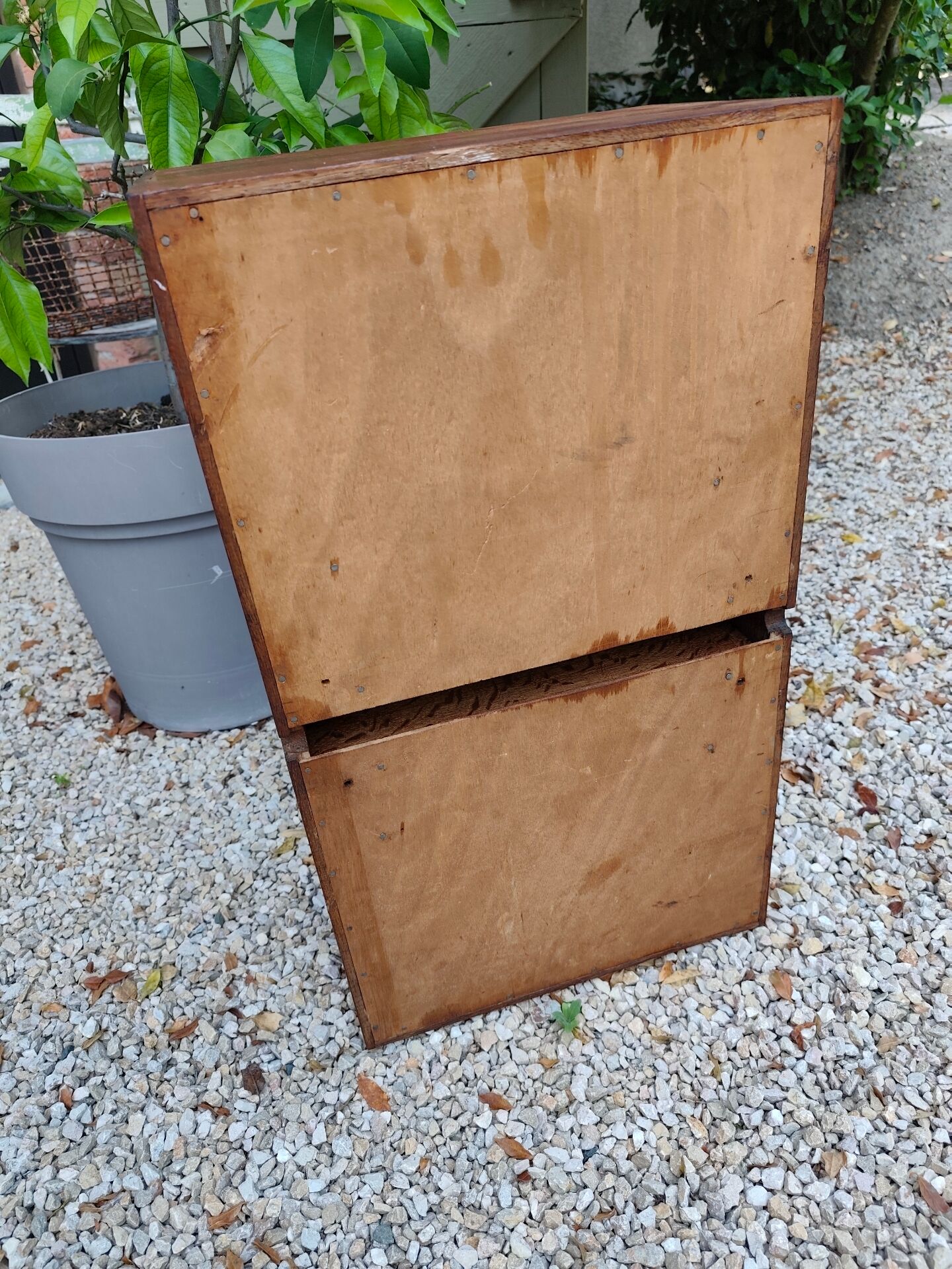 Sorting furniture