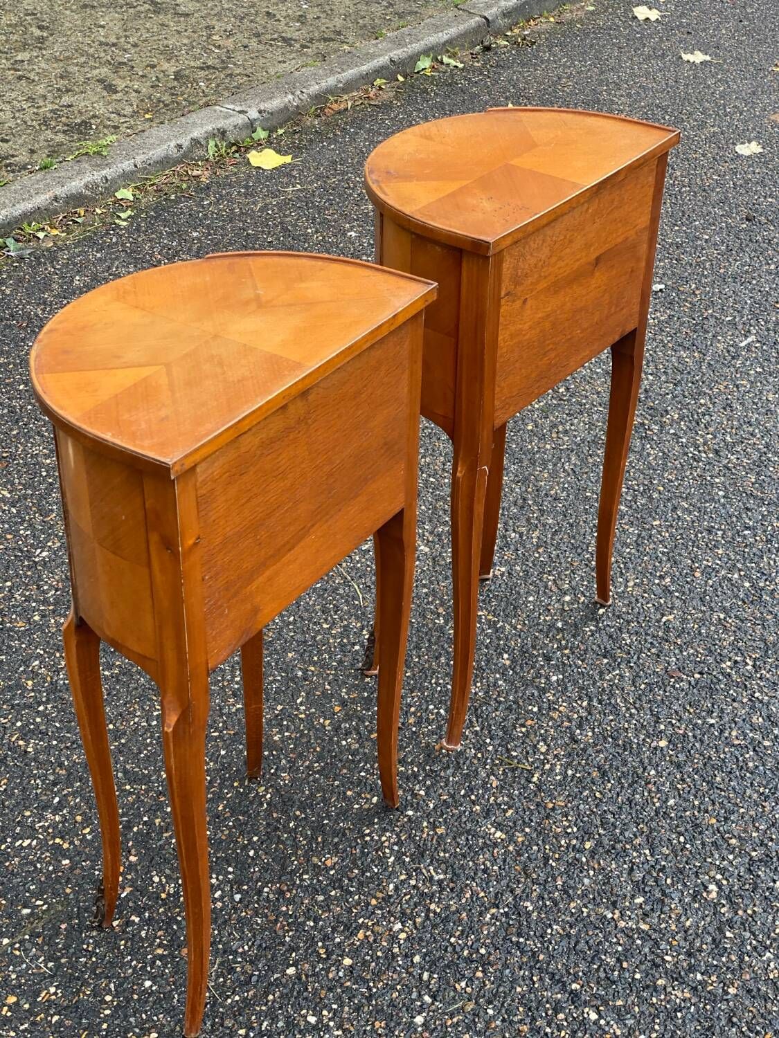 Pair of Louis XV bedside tables in wood and marquetry with drawers