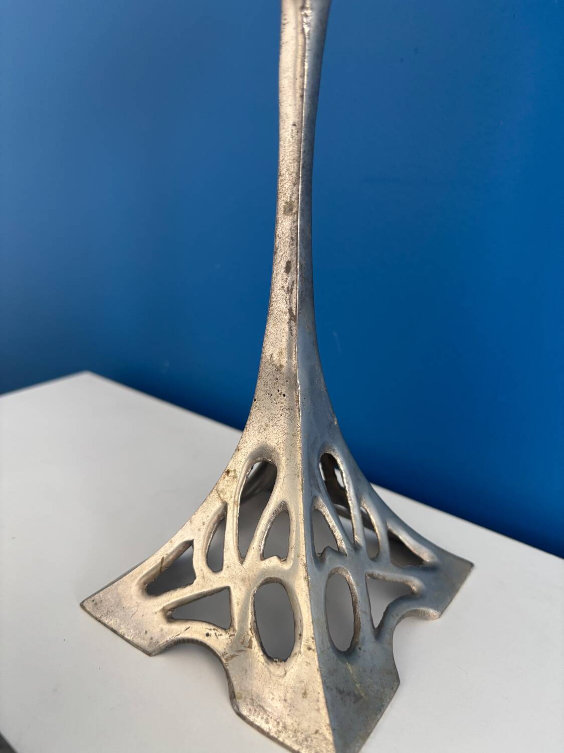 Set of 2 Art Deco Style Metal Candlesticks - Elegant and Vintage Candle Holders