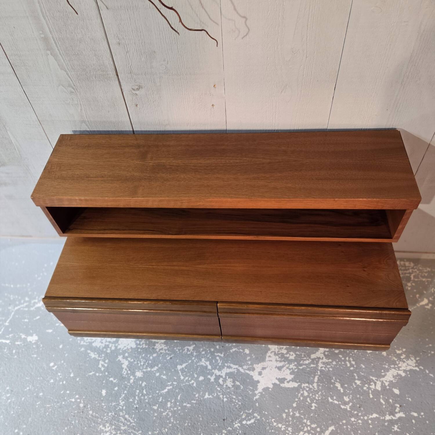 Simat chest of drawers