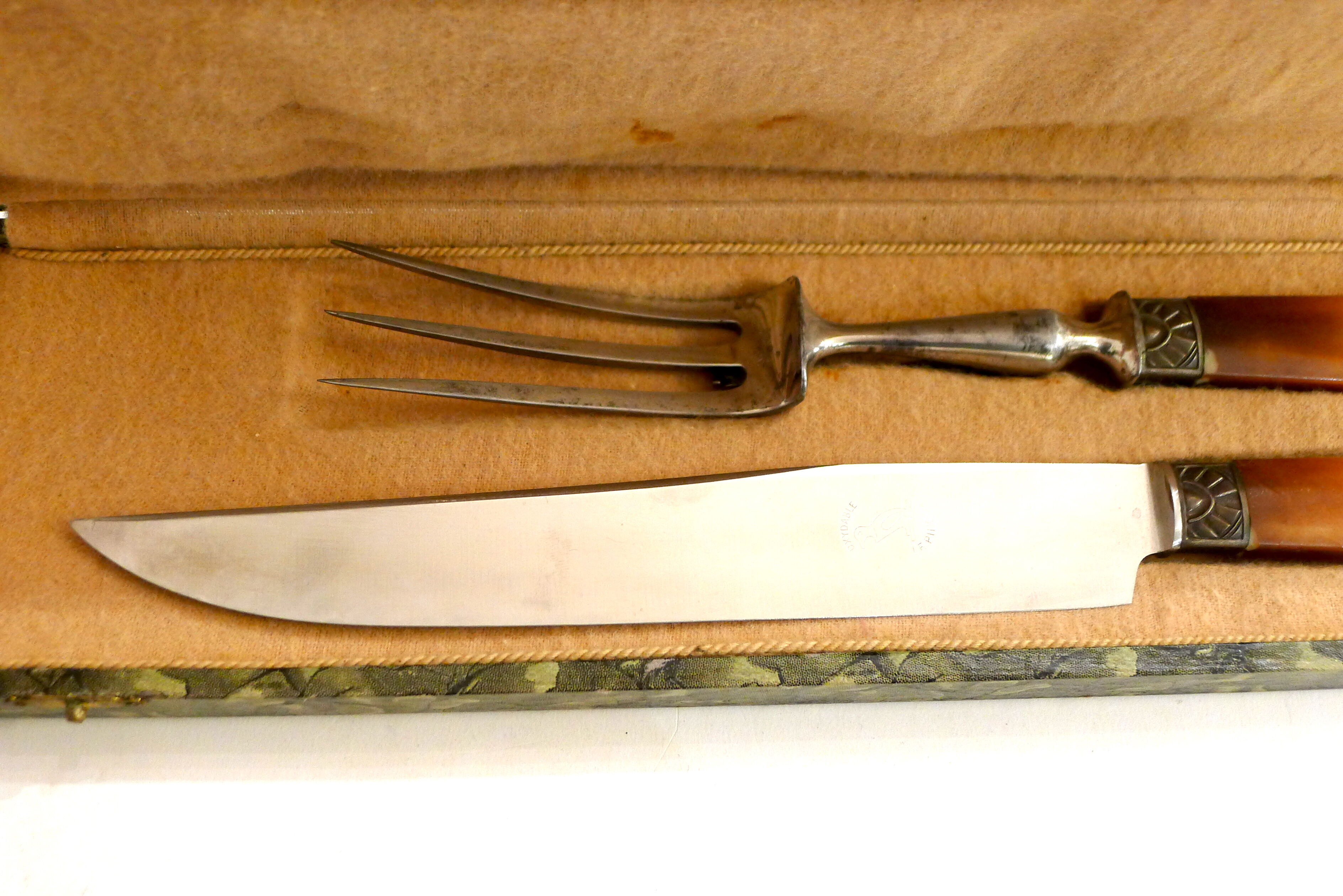 Art Deco leg covered box