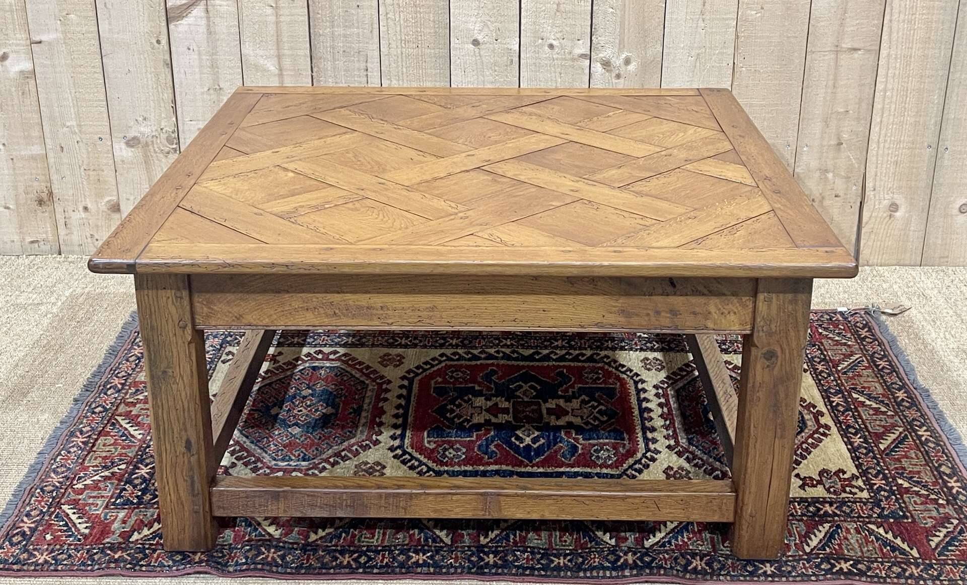 Table basse en chêne des années 1950