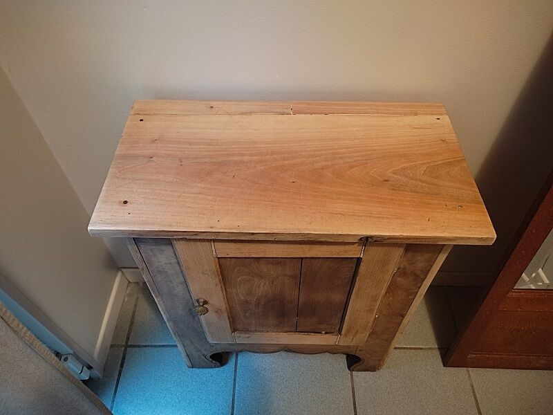 Solid wood furniture