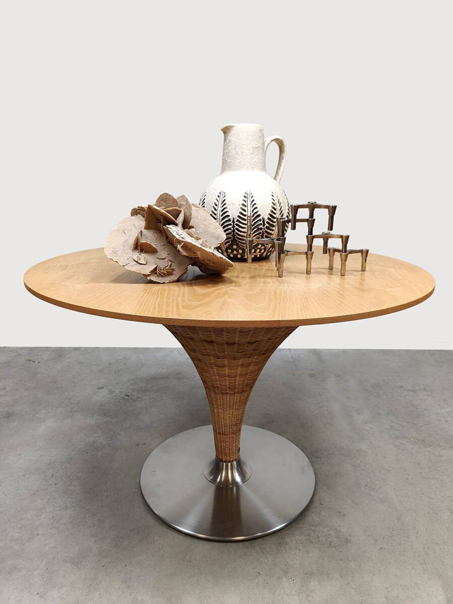 Vintage Italian Tito Agnoli wicker dining table Bonacina Pierantonio