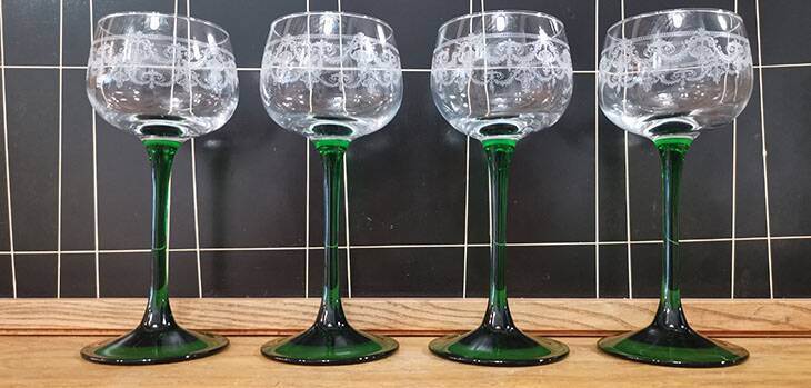 Set of 4 old Alsatian green stemmed wine glasses with vine decor engraved crystal arc