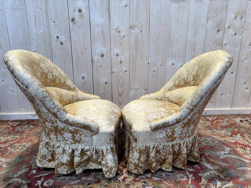 Paire de fauteuils crapaud