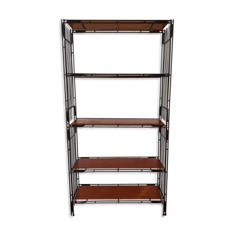 Bookcase shelves