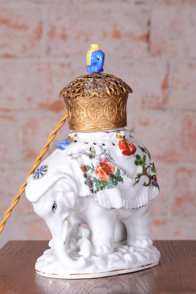 Asian Table Lamp in Brass and Porcelain, India, 1970s
