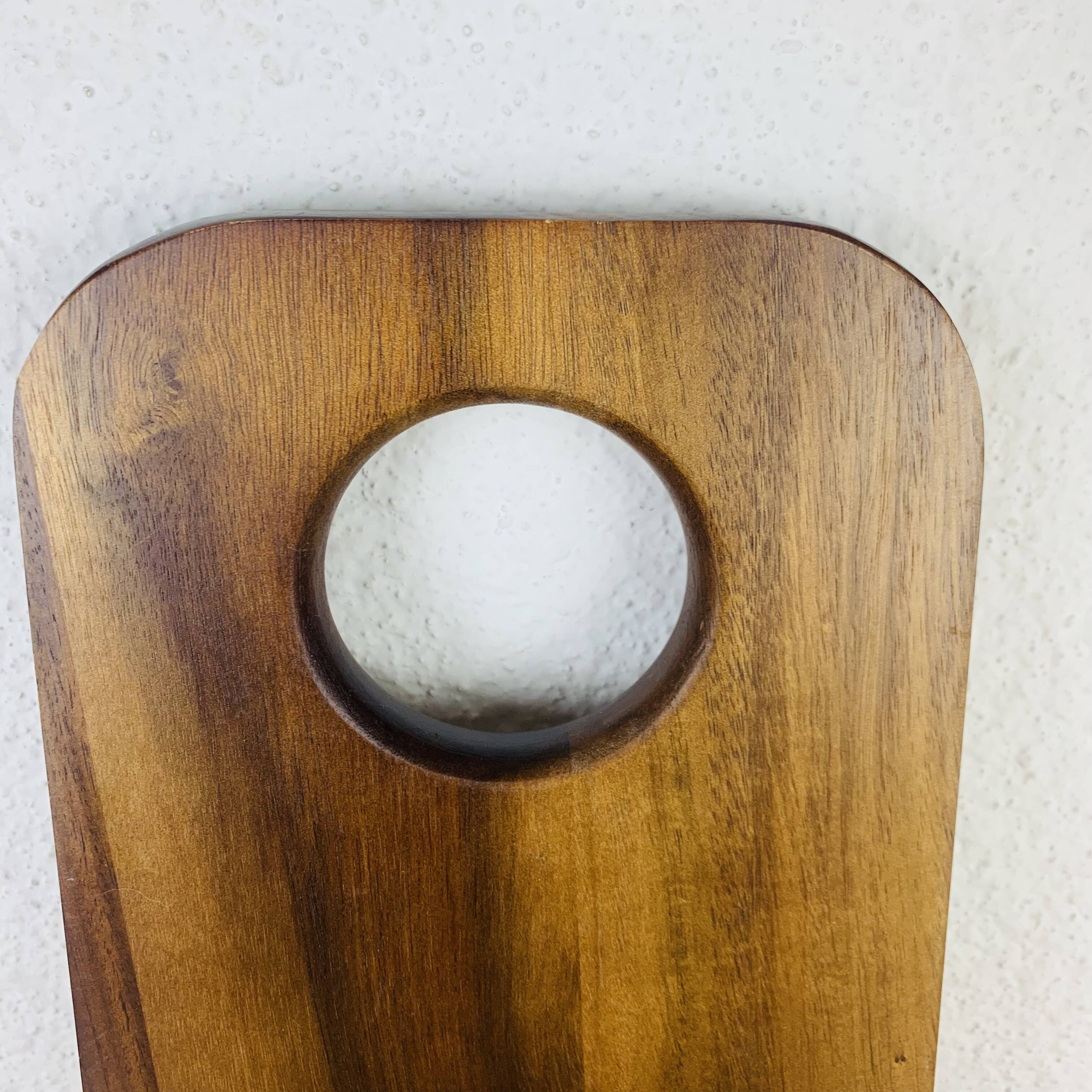 Olive wood cutting board