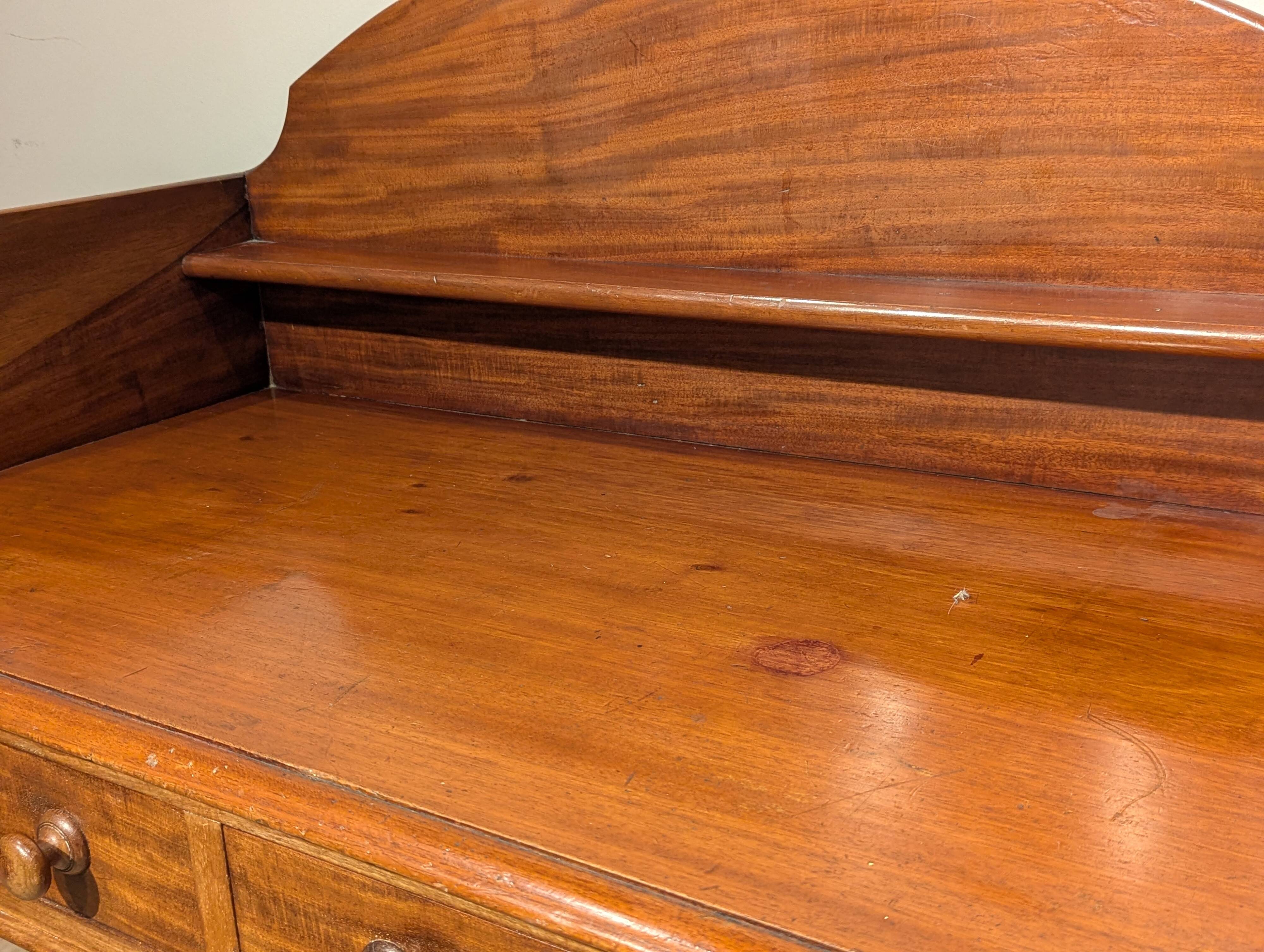 English mahogany desk