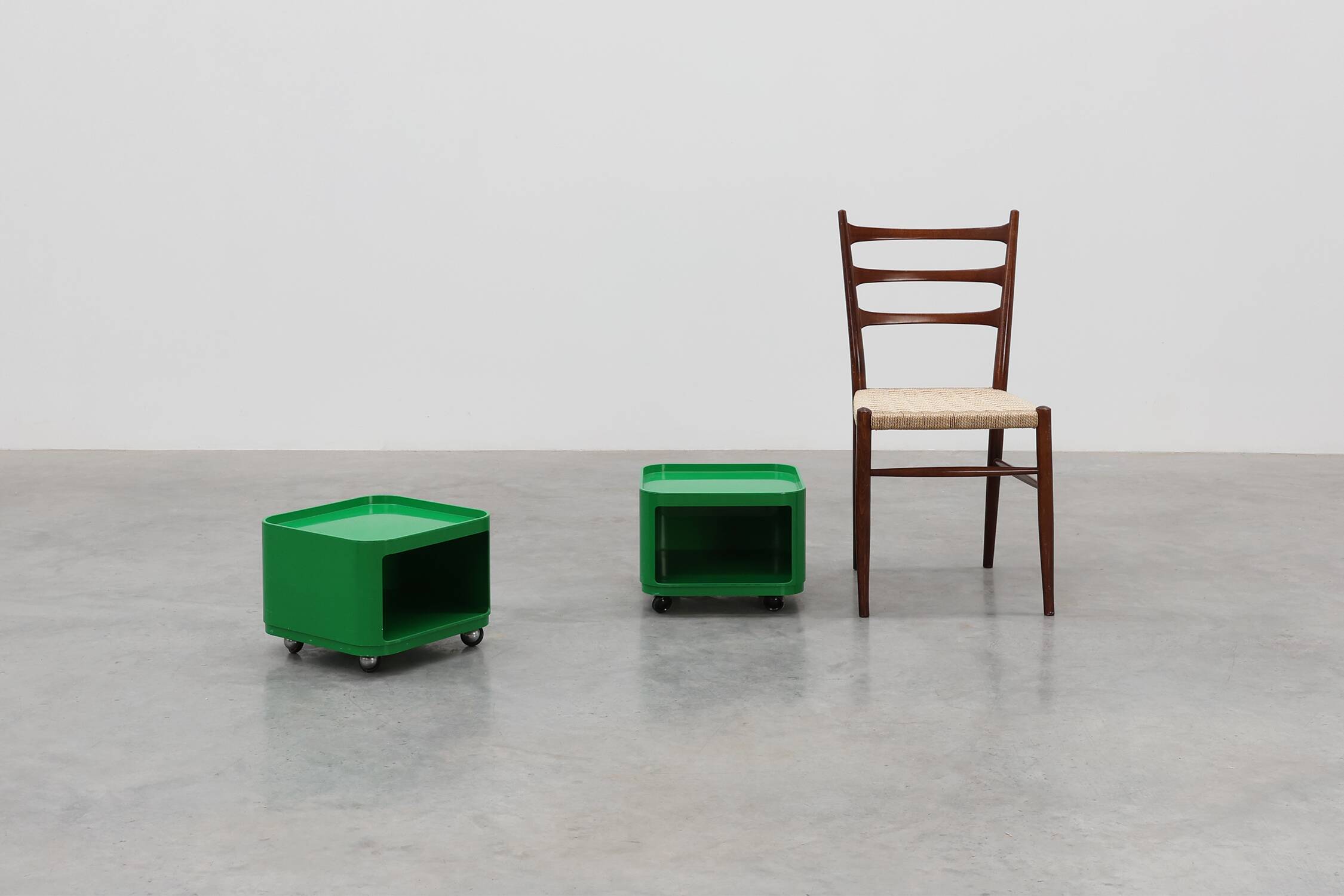 Green storage unit Kartell Model 4970 by Anna Castelli Ferrieri, Italy 1970s.
