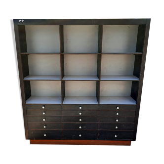 Industrial shelf
