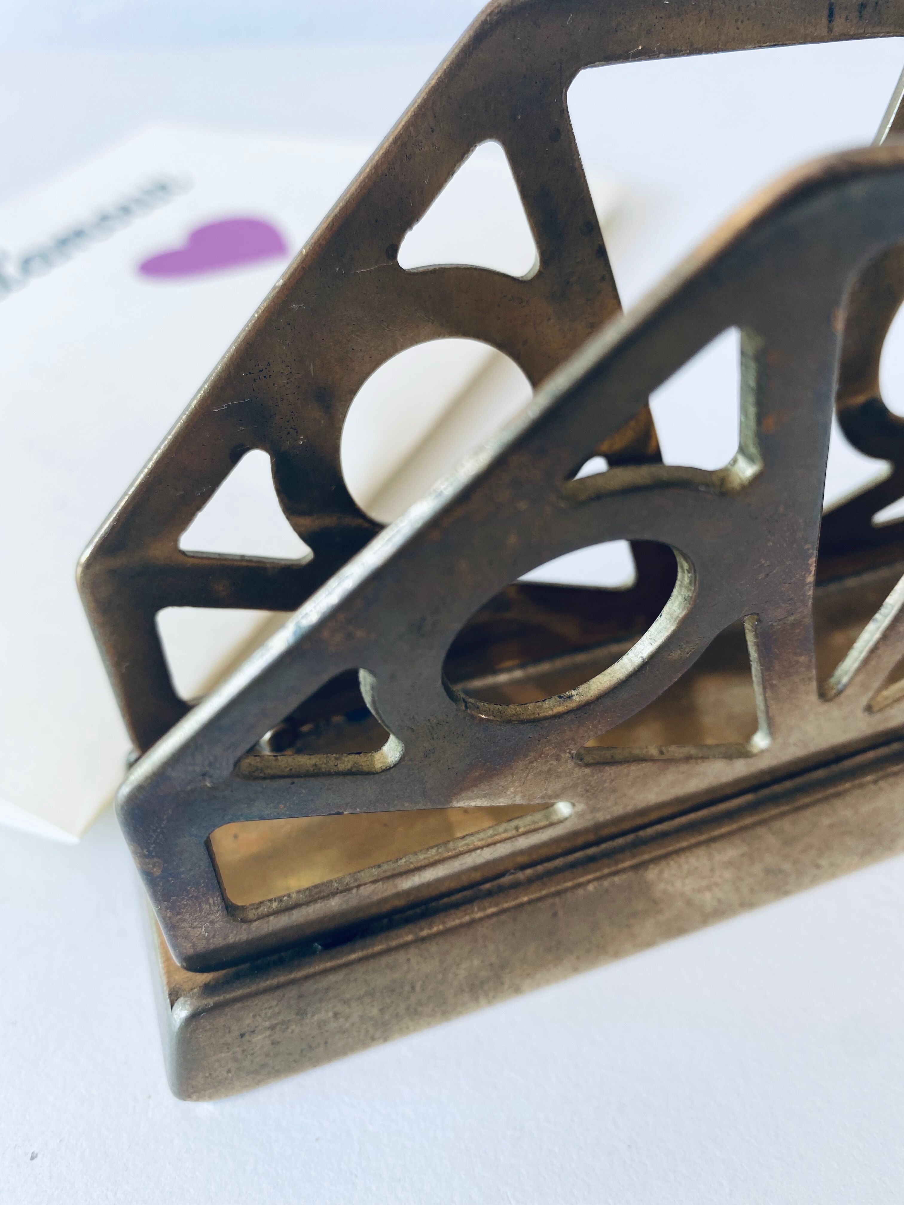 Porte lettres ancien en laiton