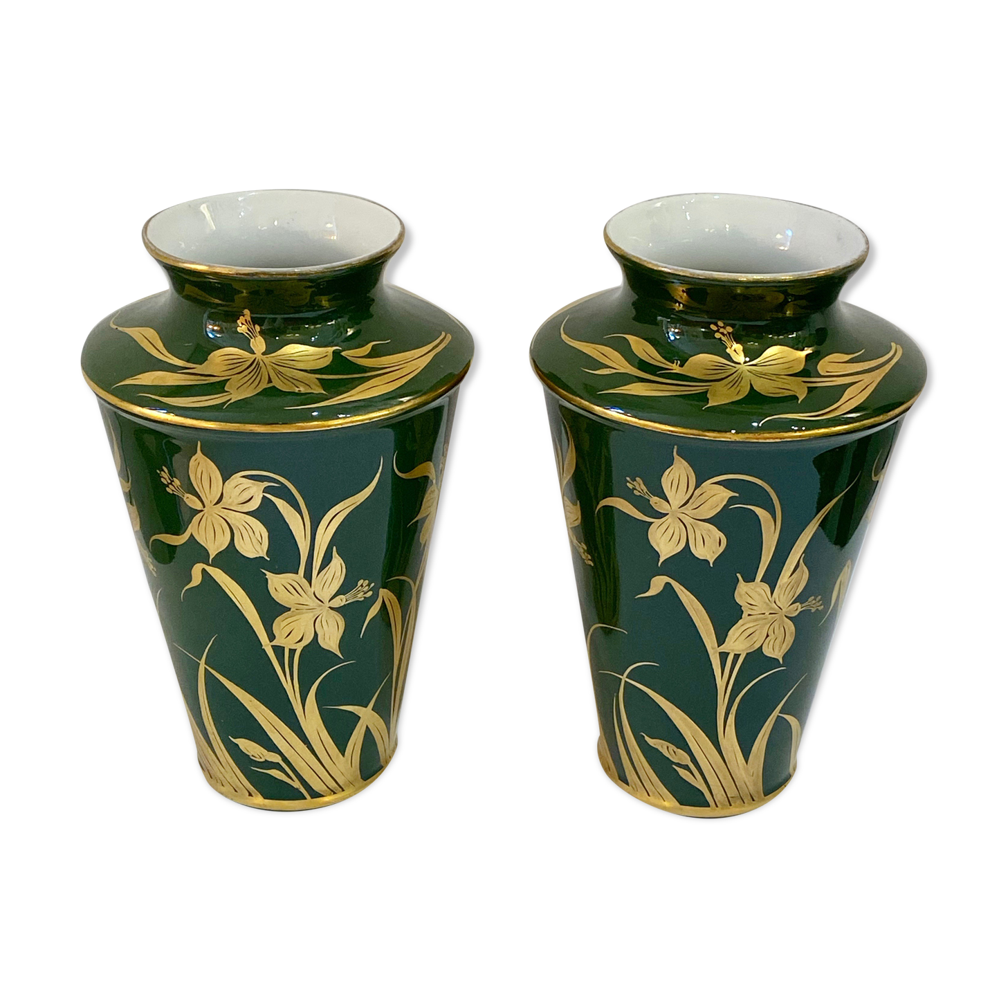 Paire de vases en porcelaine Art Nouveau