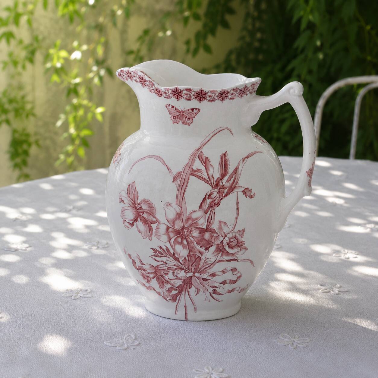 Immense brocade from the 19th century signed Bertrand Bordeaux Anemone ironstone.